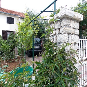 Apartmány Šarunić 1 zahrada