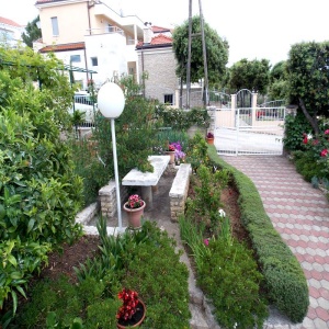 Apartmány Šarunić 4 zahrada